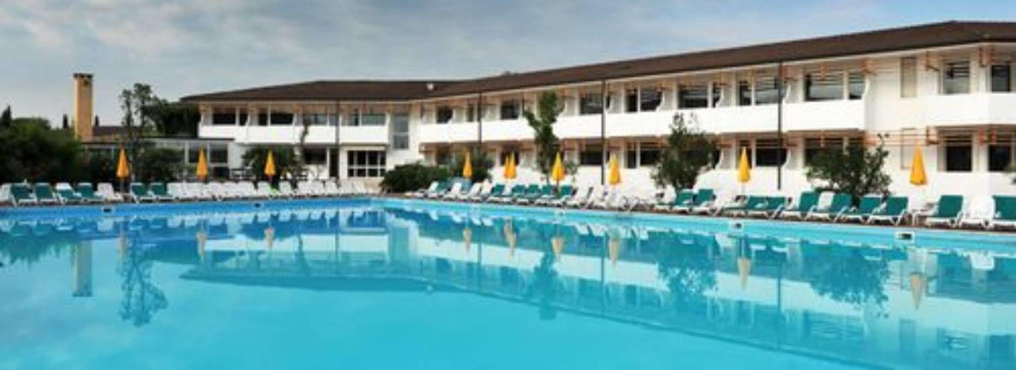 Centro Turistico Gardesano 3*